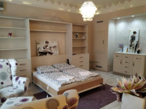 Отель Király Apartman  Печ